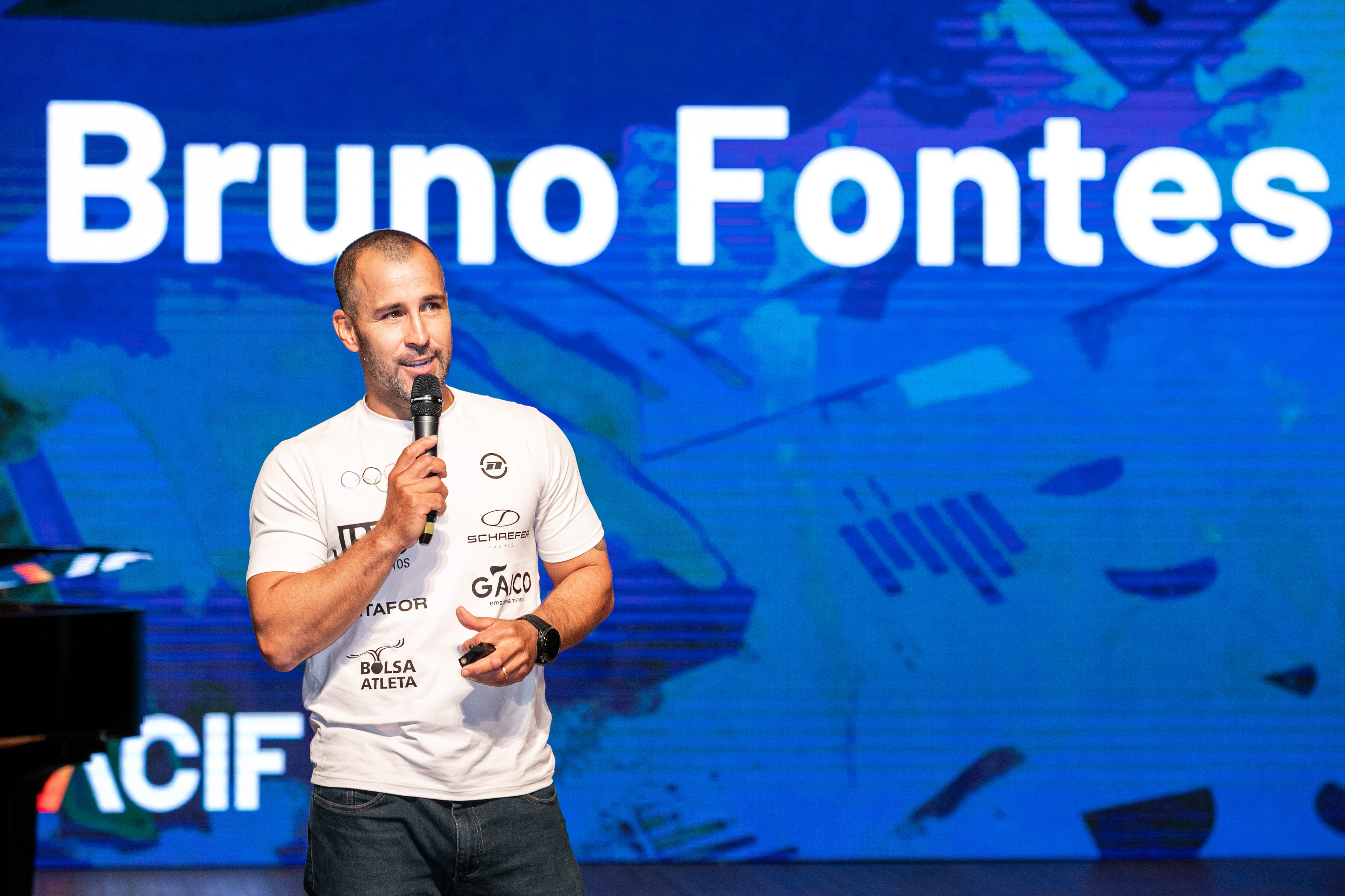 Bruno Fontes no palco